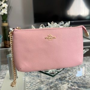 Coach Large Crossgrain Leather Wristlet with Chain Style  73044